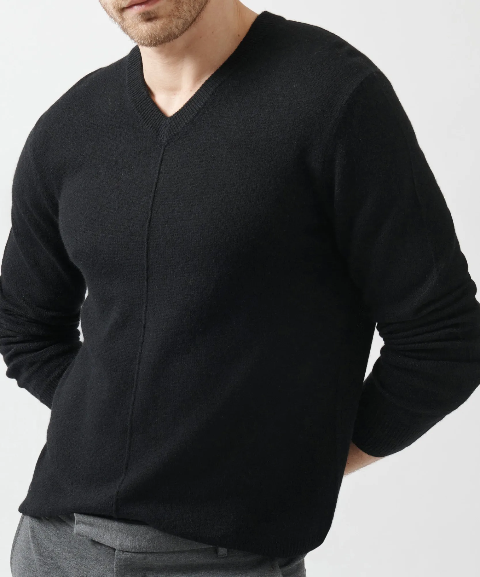 Recycled Cashmere Exposed Seam V-Neck Sweater -|ATM Anthony Thomas Melillo Fashion